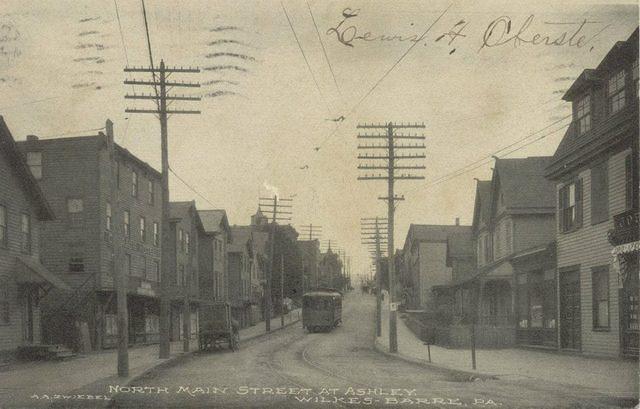 Main St. Ashley in 1908