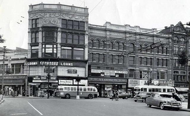 public square November 1954