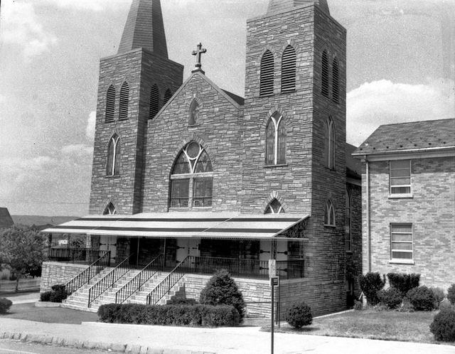 Sacred Heart Dupont